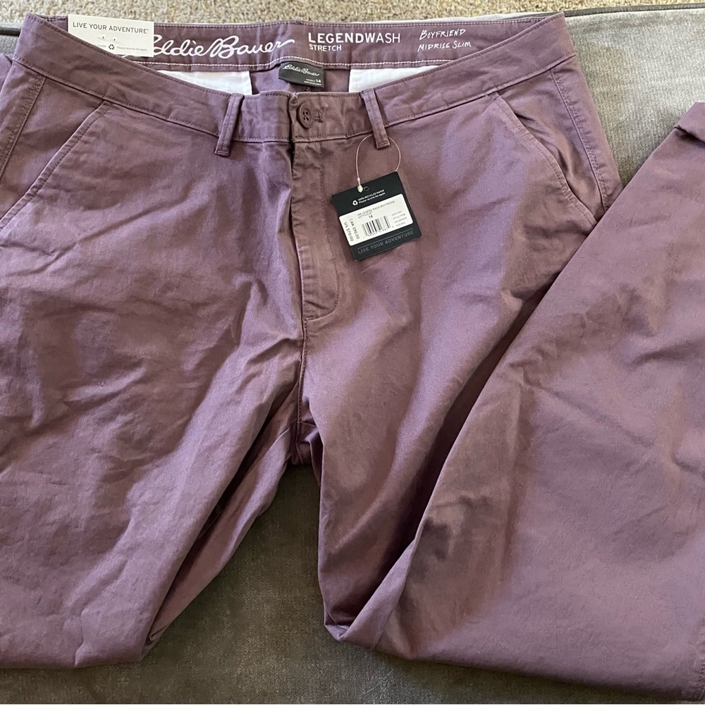 Eddie Bauer Boyfriend Midrise Slim Size 14 Plum in color